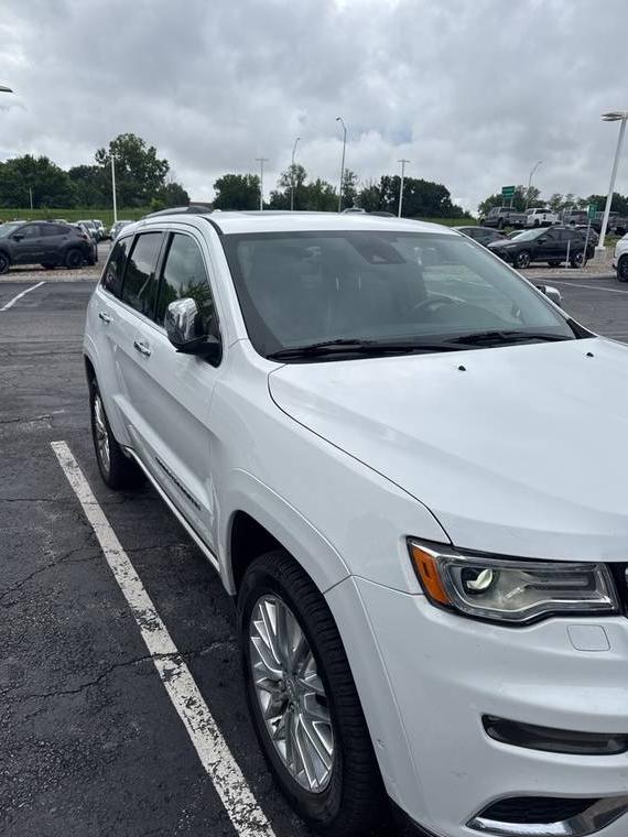 JEEP GRAND CHEROKEE 2018 1C4RJFJG0JC409716 image